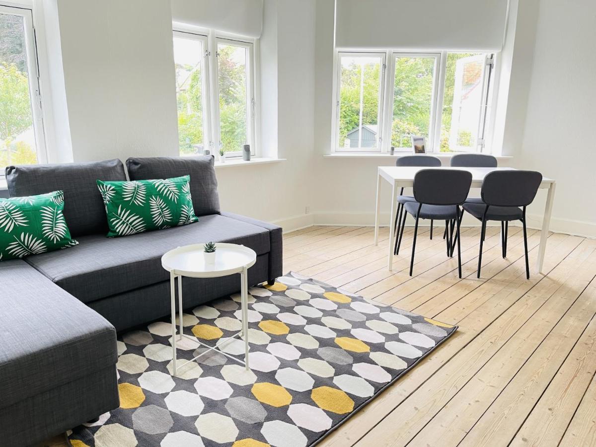 Aday - City Central Mansion - 1 Bedroom Apartment With Garden Aalborg Extérieur photo